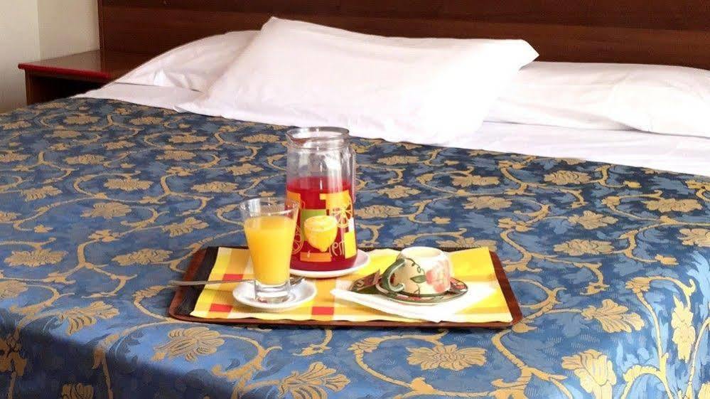 Hotel Altavilla Dieci Róma Kültér fotó